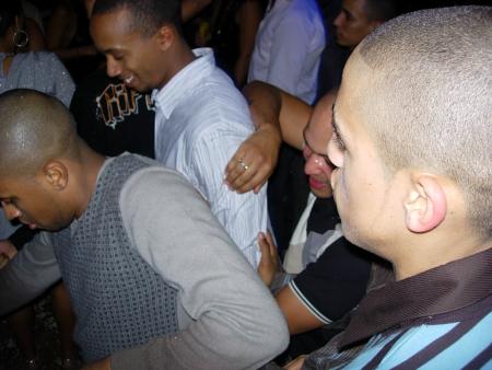 Dimanche 31/12/06 soirée privée sur le bateaux bb antilles avec Cap's fashion (avec dj lerby & dj mikey)