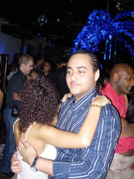 Dimanche 31/12/06 soirée privée sur le bateaux bb antilles avec Cap's fashion (avec dj lerby & dj mikey)