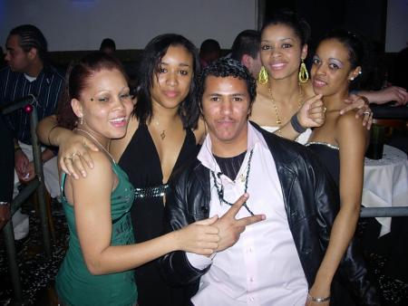 Dimanche 31/12/06 soirée privée sur le bateaux bb antilles avec Cap's fashion (avec dj lerby & dj mikey)