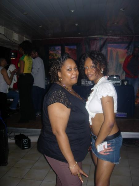 cap's fashion present mika ( linda bo é )