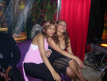 cap's fashion present mika ( linda bo é )