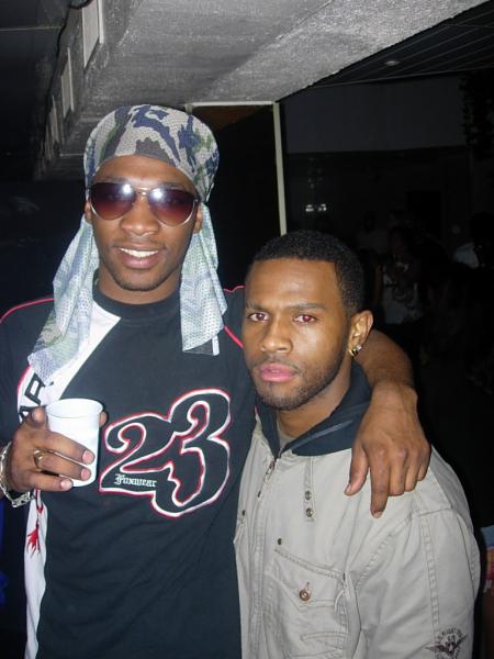 cap's fashion present mika ( linda bo é )