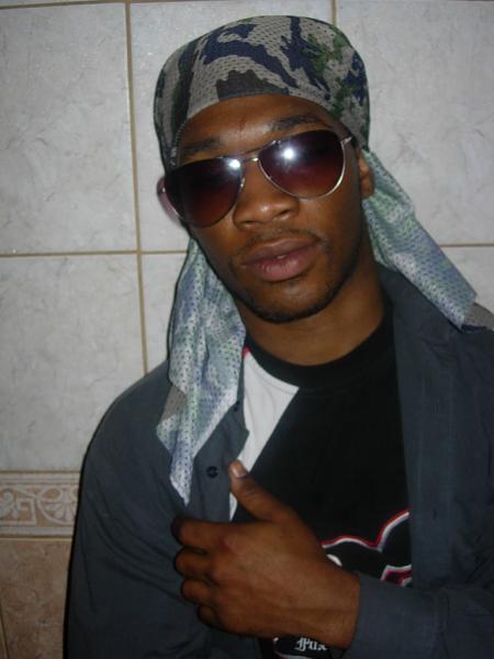 cap's fashion present mika ( linda bo é )