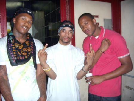 hi5 party caps systeme